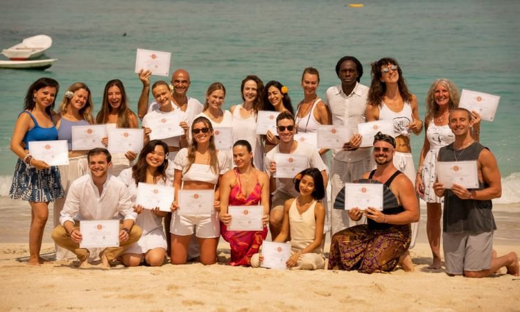All Yoga Training – Nusa Lembongan