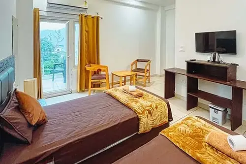 2-sharing balcony room accommodation