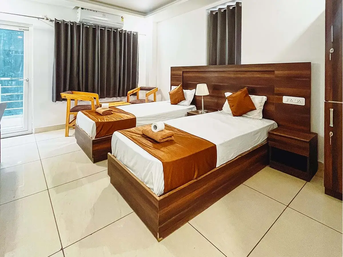 2 Shared Room